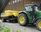 MZO Vorbauhäcksler auf einer New Holland BB