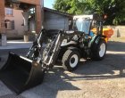 New Holland T4.80F mit Frontlader