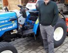 New Holland Boomer 50 mit Grunder Hans